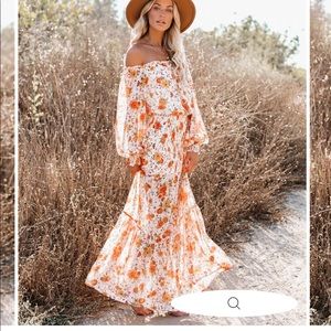 ISO live for sunsets Vici dress size small